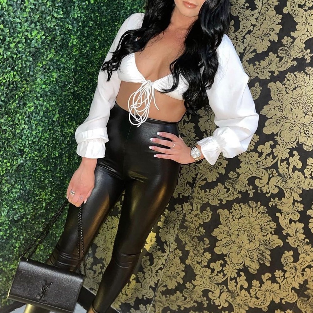 White crop